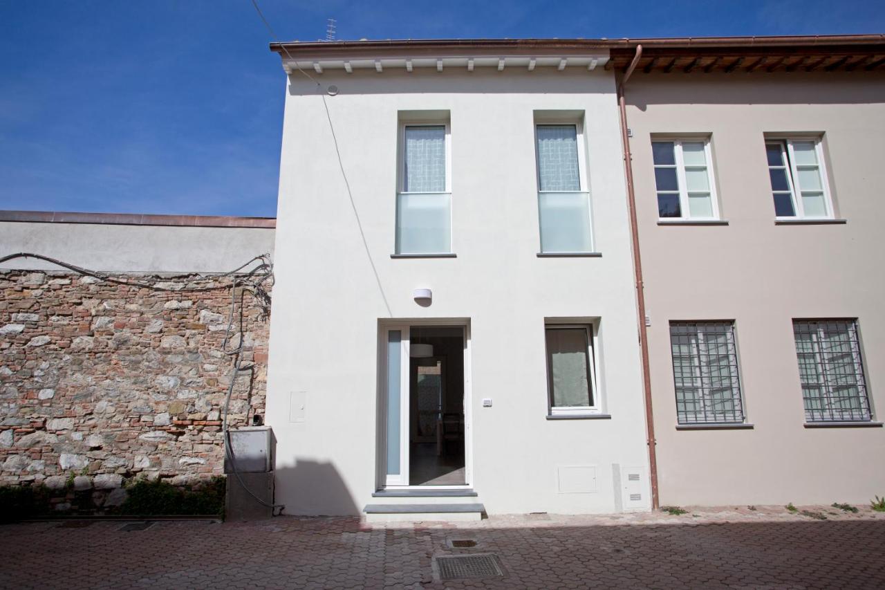 La Casa Del Bottaio Apartment Lucca Bagian luar foto